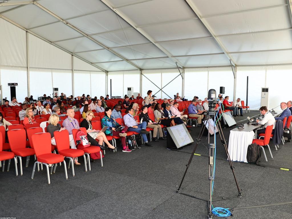 យុទ្ធសាស្ត្រល្អបំផុតសម្រាប់ការចូលរួមនៅលើបណ្ដាញសង្គម