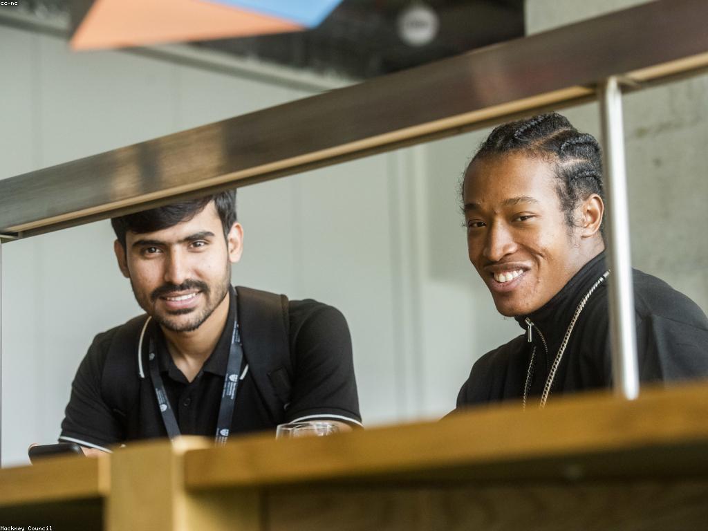 អាចស្ថាបនាភាពភ្ជាប់ក្នុងព្រឹត្តិការណ៍ទាក់ទង